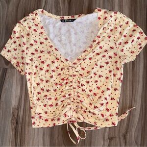 SHEIN Floral Print Ruched Crop Top